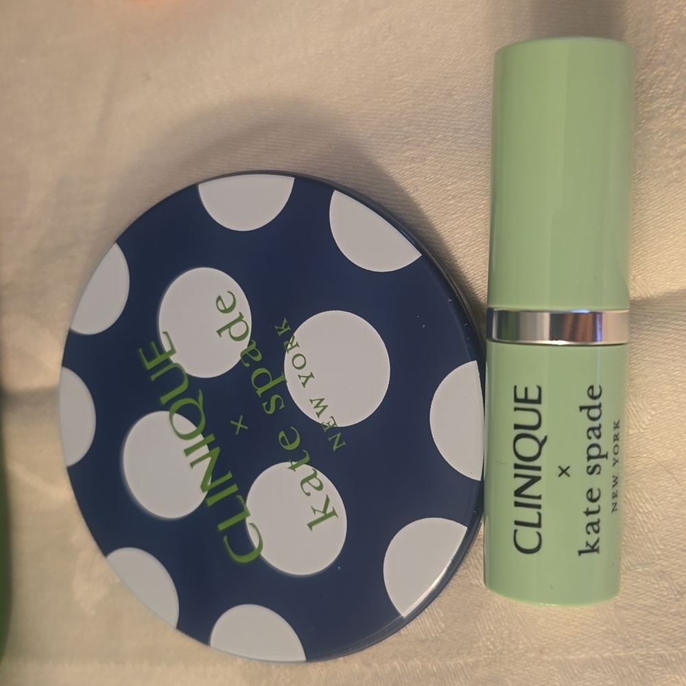 Clinique x Kate Spade Cosmetic Bag, Mirror, Lipstick & Moisture Surge New - Picture 7 of 8
